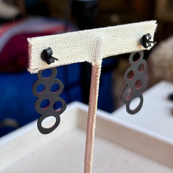 Handmade in SPAIN - Sterling Silver, Openwork Circle Post Earrings - Picture 3 of 5